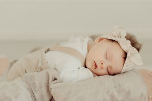 Die beste Schlafumgebung für dein Baby - darauf solltest du achten!