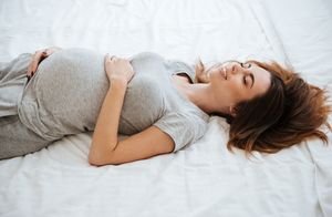 Besser schlafen in der Schwangerschaft – 8 Tipps, um zur Ruhe zu finden