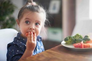 Dein Kind möchte kein Gemüse essen? 10 Tipps & Tricks, damit dein Kind auf den Geschmack kommt 