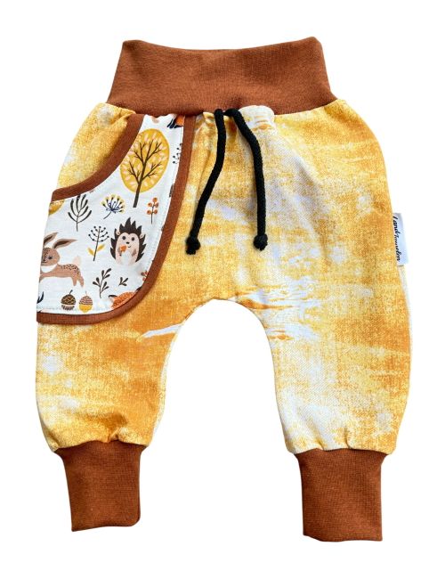 Land-Juwelen Pantalon Animaux de la forêt Fait main Jaune moutarde 18-24M (92 cm)